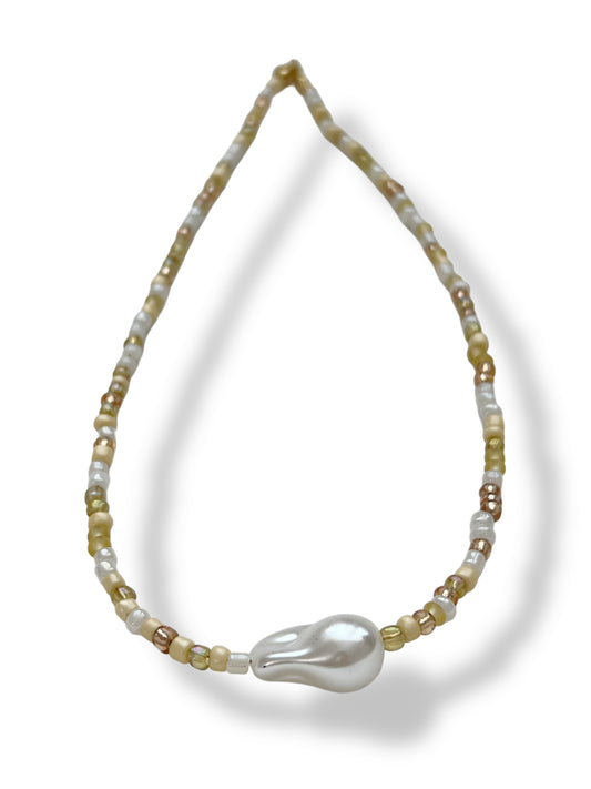 Antonia necklace