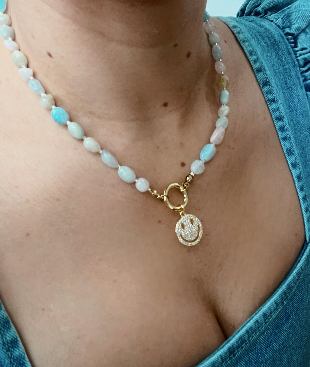 Happy necklace